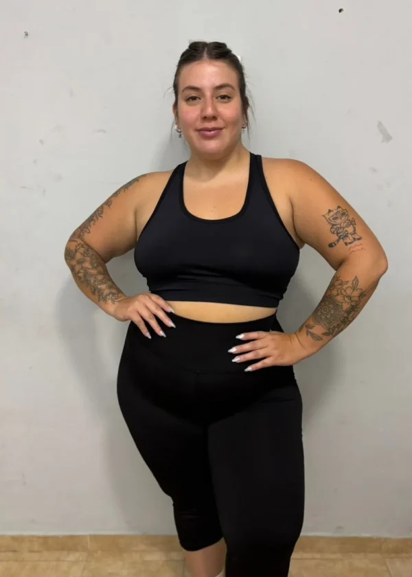 Pescadora negra lisa