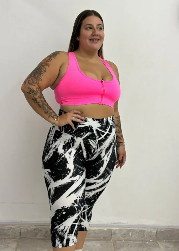 Pescadora estampada blanco y negro