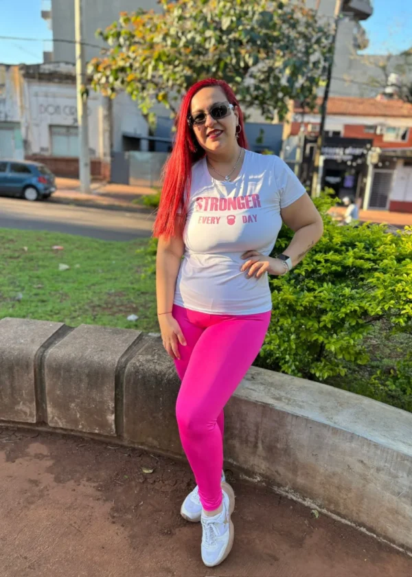 Remera blanca UV