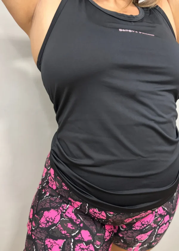Musculosa con protección UV negro