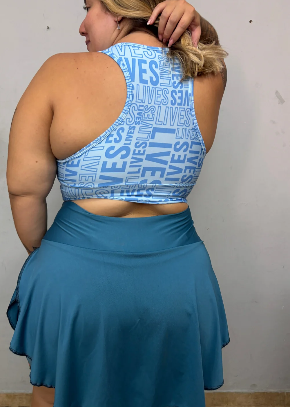 Shortpollera celeste oscuro