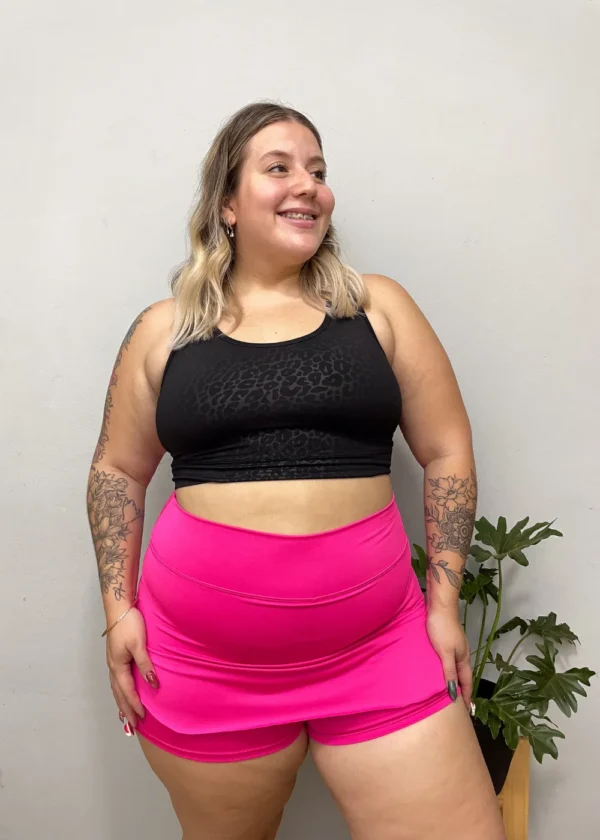 Shortpollera fucsia
