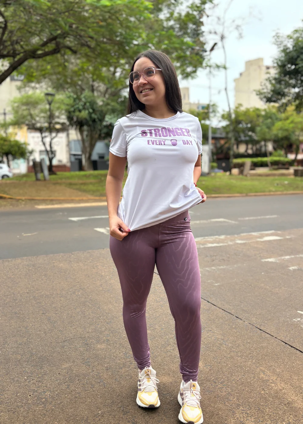 La modelo tiene puesto en talle P