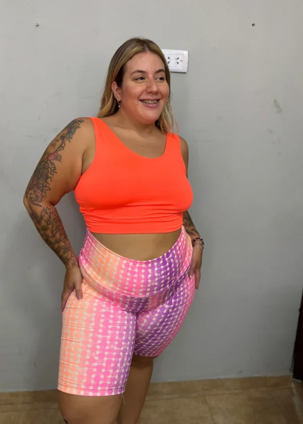 Top anaranjado