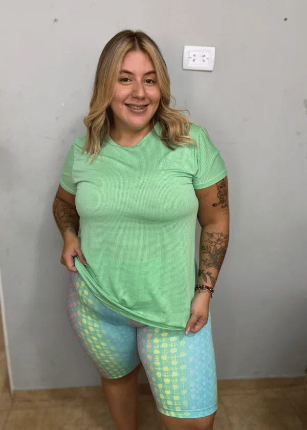 Remera verde